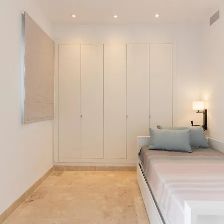 Sunny-paradise-getaway-spa-321 Apartment